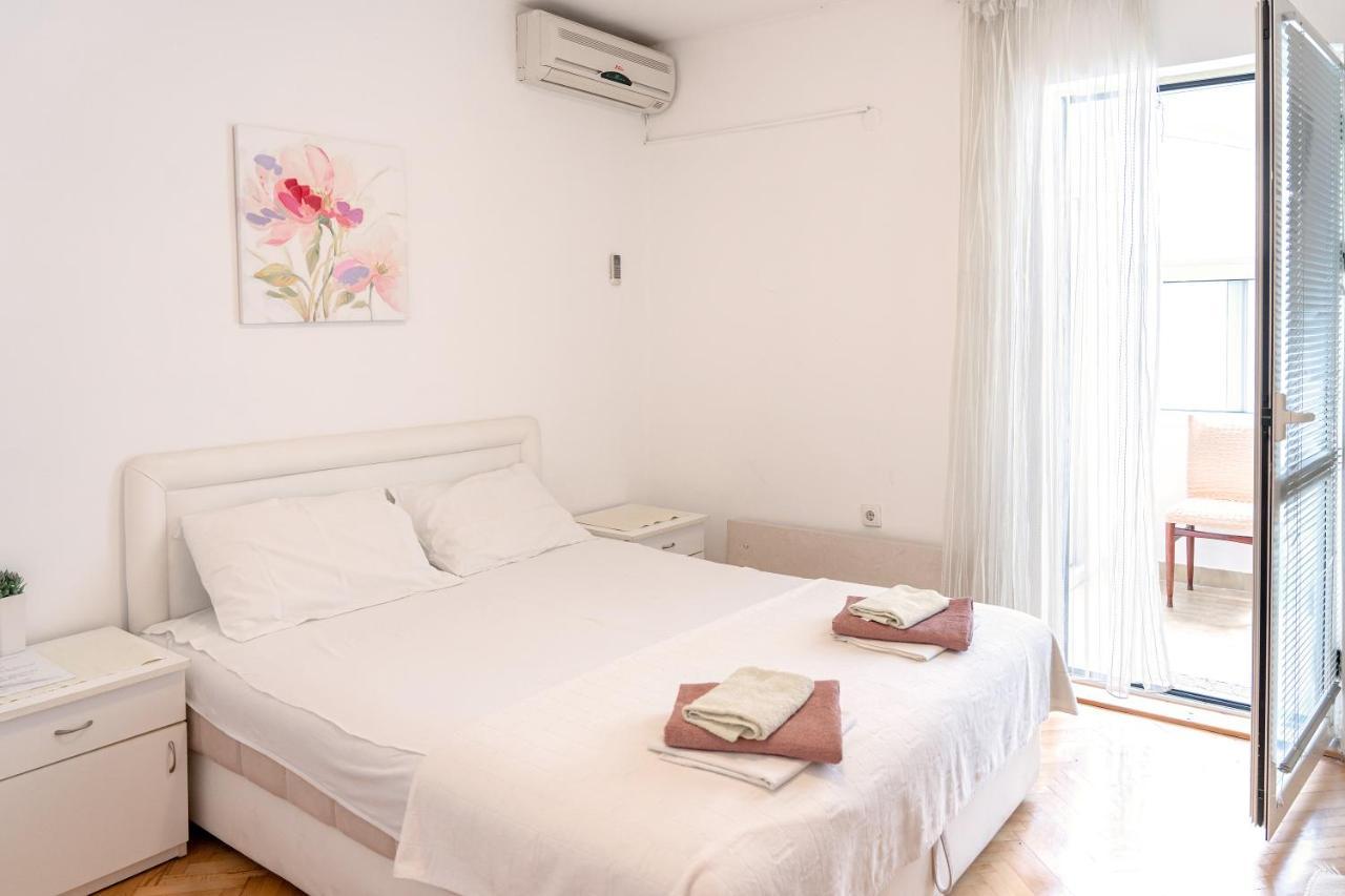 Guest House Jasna Budua Esterno foto