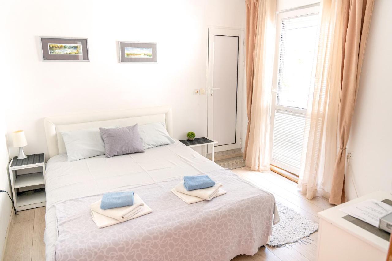 Guest House Jasna Budua Esterno foto