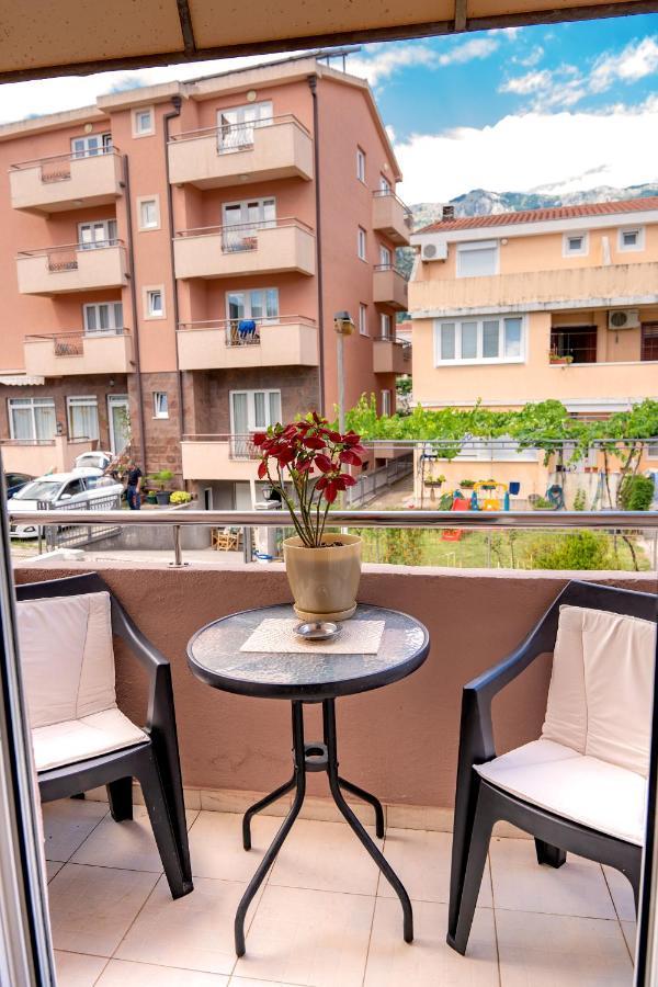 Guest House Jasna Budua Esterno foto