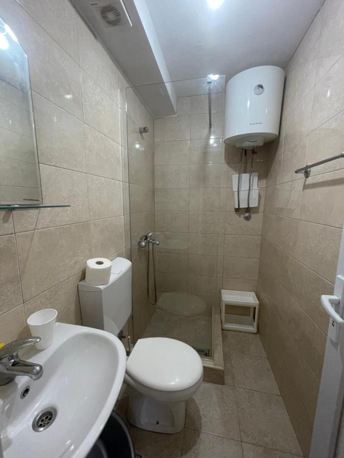 Guest House Jasna Budua Esterno foto