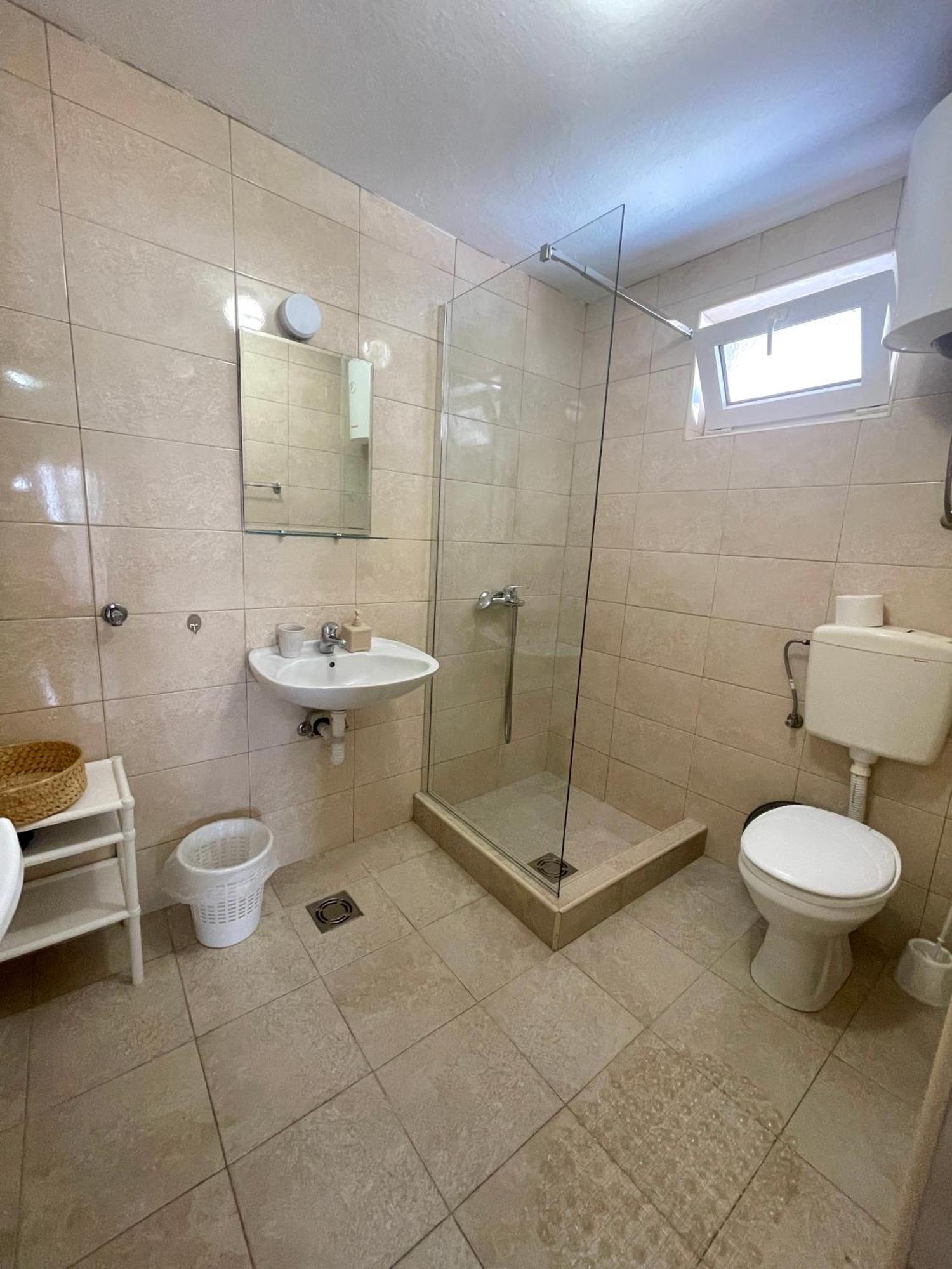 Guest House Jasna Budua Esterno foto